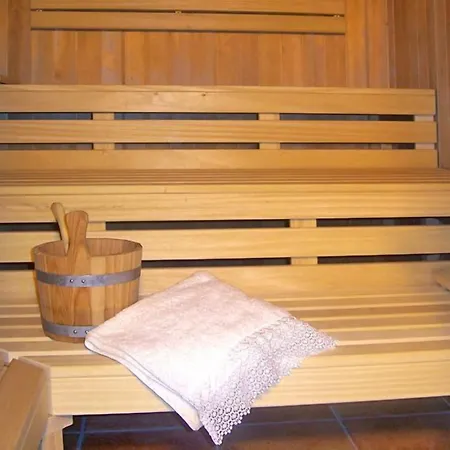 Hotel Lindenhof 3*