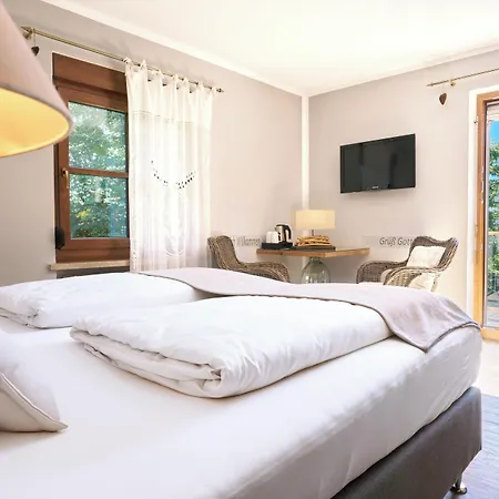 호텔 Lindenhof 3*
