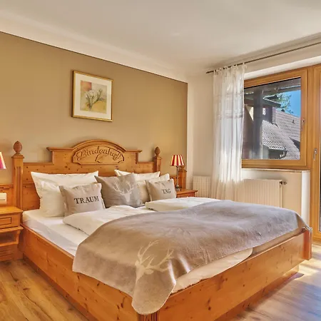 Hotel Lindenhof 3*